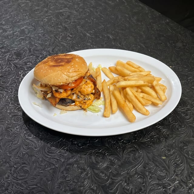 Hamburguesa Mar Tierra.